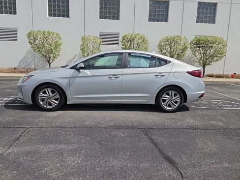 Used 2019 Hyundai Elantra Value Edition FWD image 3