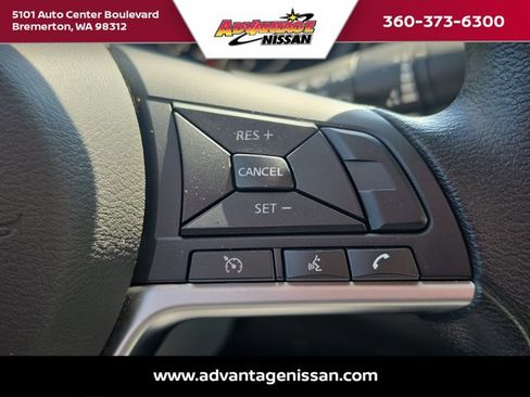 Used 2024 Nissan Altima 2.5 SV FWD image 12