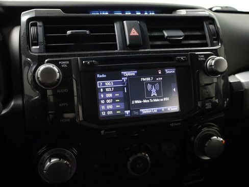 Used 2014 Toyota 4Runner Trail image 29