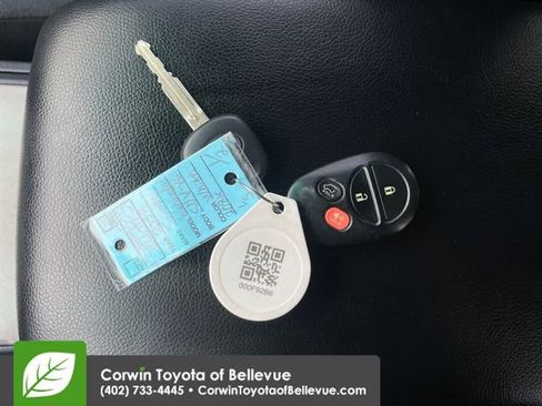 Used 2008 Toyota Highlander Sport FWD image 16