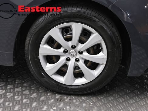 Used 2023 Toyota Corolla LE w/ Carpet Mat Package (TMS) FWD image 29