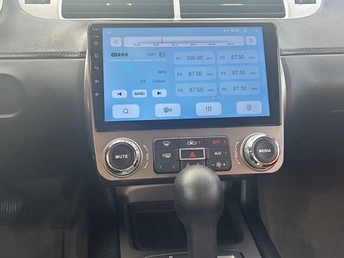 Used 2013 Chevrolet Camaro LS image 4