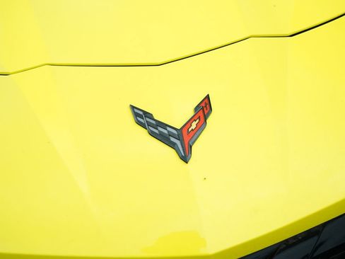 Used 2022 Chevrolet Corvette Stingray Preferred Cpe w/ 2LT RWD image 14