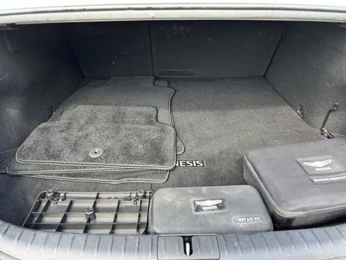 Used 2022 Genesis G70 2.0T w/ Prestige Package image 15