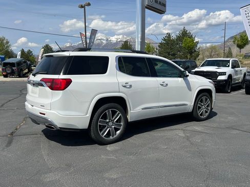 Used 2018 GMC Acadia Denali w/ Technology Package AWD/4WD image 8