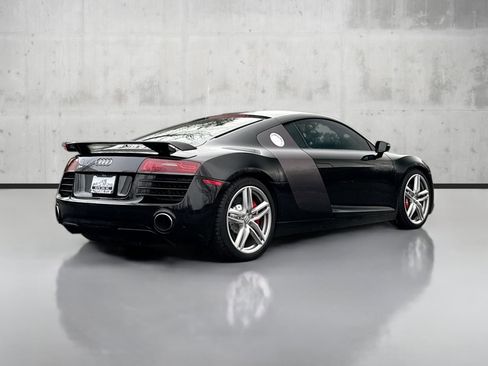 Used 2015 Audi R8 V8 image 7
