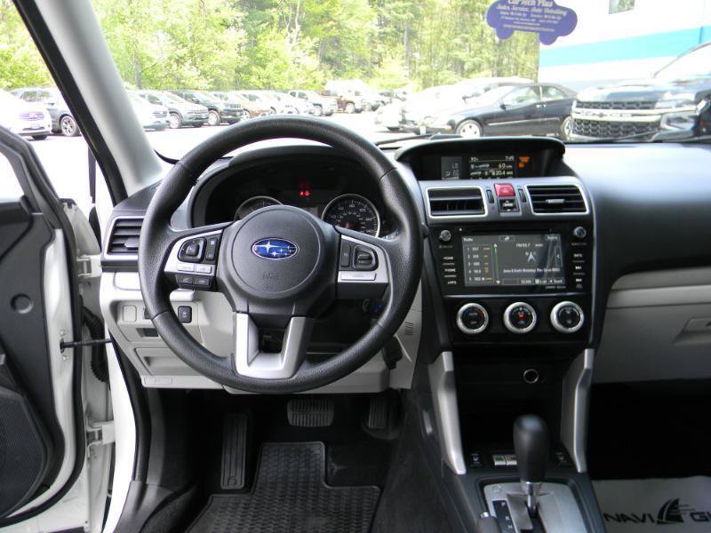 Used 2018 Subaru Forester 2.5i Premium w/ All-Weather Package AWD/4WD image 17