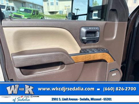 Used 2018 Chevrolet Silverado 3500 LTZ w/ Duramax Plus Package AWD/4WD image 20