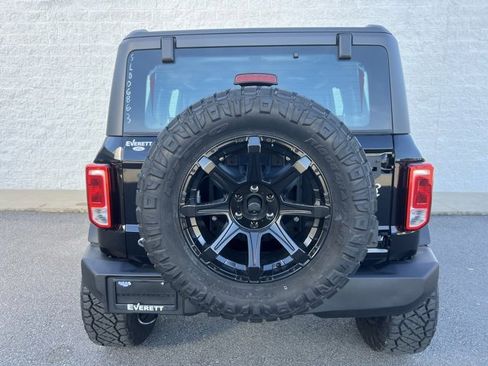 New 2025 Ford Bronco 4-Door image 3