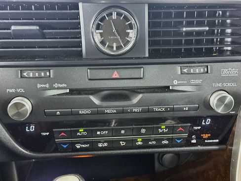 Used 2017 Lexus RX 350 FWD w/ Premium Package image 23