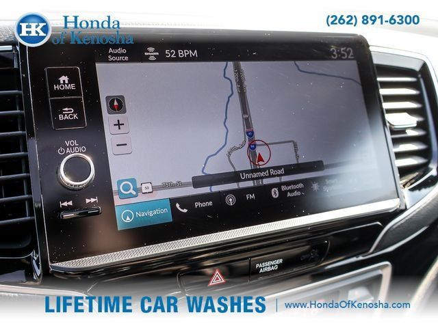 Certified 2024 Honda Ridgeline Black Edition image 17