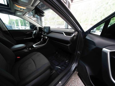 Used 2021 Toyota RAV4 XLE w/ Convenience Package AWD/4WD image 26