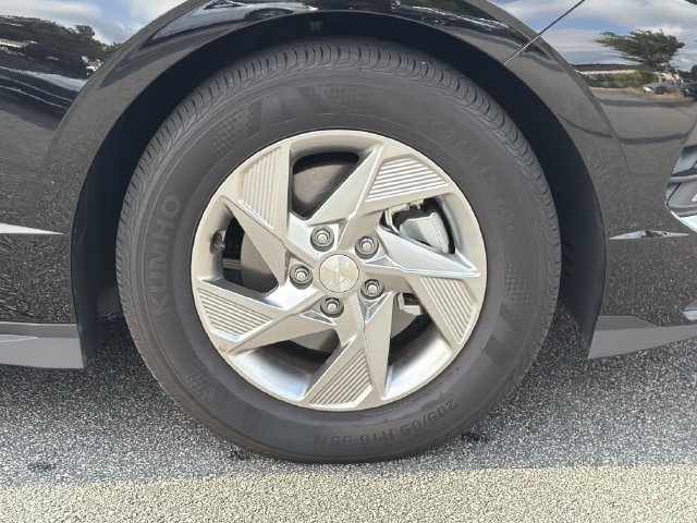 Certified 2026 Hyundai Sonata SE FWD image 14