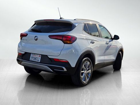 Used 2021 Buick Encore GX Select w/ Experience Buick Package FWD image 4
