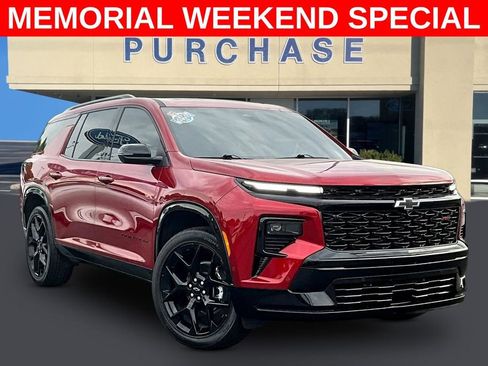 Used 2024 Chevrolet Traverse RS AWD/4WD image 1