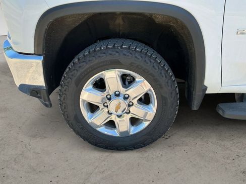 Used 2022 Chevrolet Silverado 2500 LTZ AWD/4WD image 14