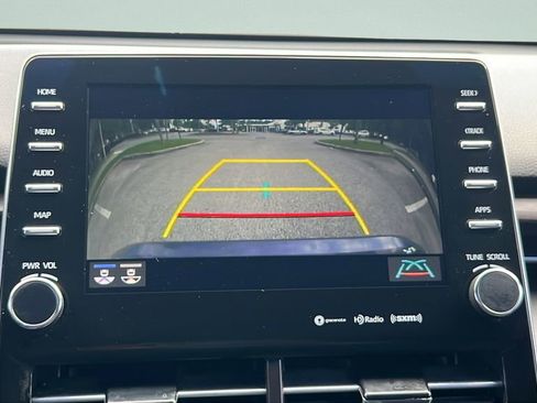 Certified 2022 Toyota Avalon XLE FWD image 16