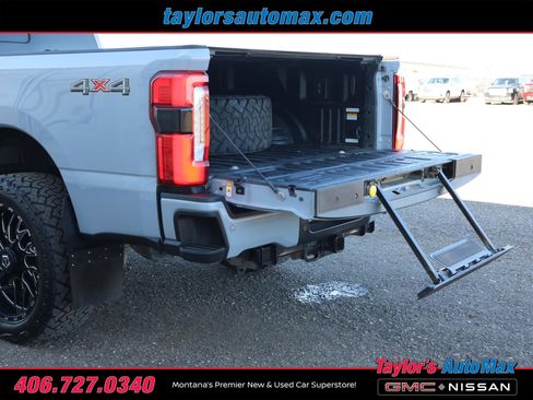 Used 2024 Ford F250 Platinum image 46