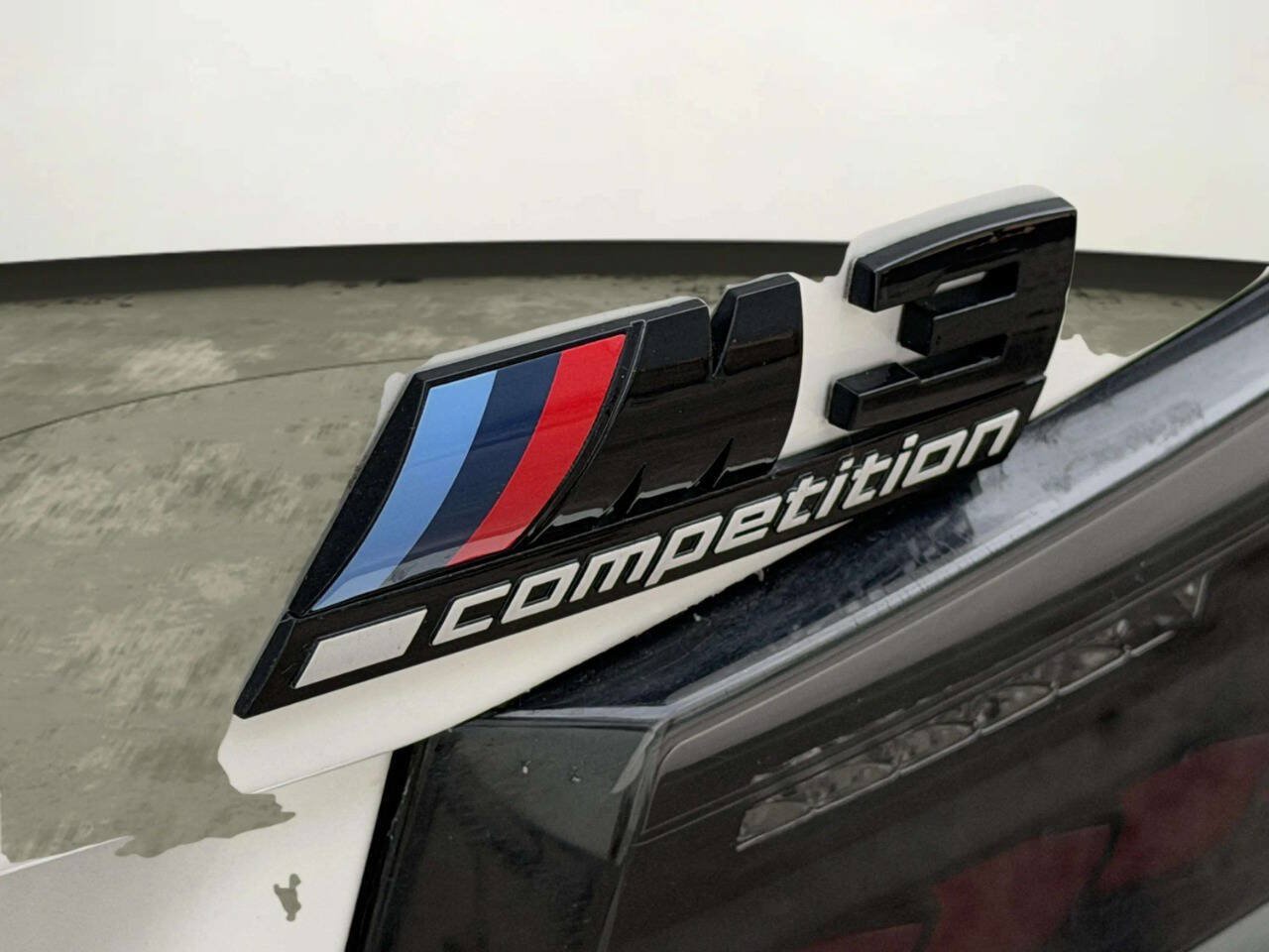 Used 2018 BMW M3 RWD image 5