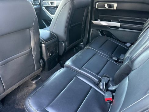 Certified 2023 Ford Explorer XLT w/ Equipment Group 202A RWD image 14