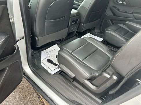 Used 2019 Chevrolet Traverse Premier w/ Redline Edition image 9