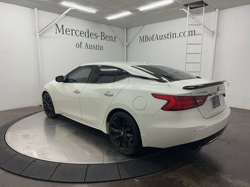 Used 2017 Nissan Maxima SR w/ Midnight Edition image 5