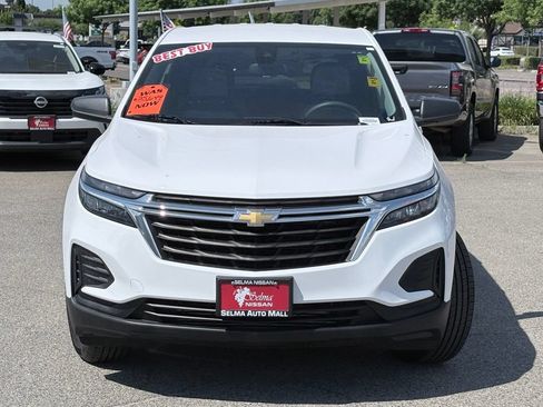 Used 2023 Chevrolet Equinox LS w/ LS Convenience Package FWD image 3