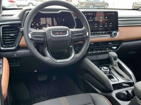 New 2026 GMC Canyon AT4 image 13