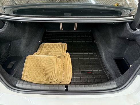 Used 2018 BMW 530i xDrive image 16