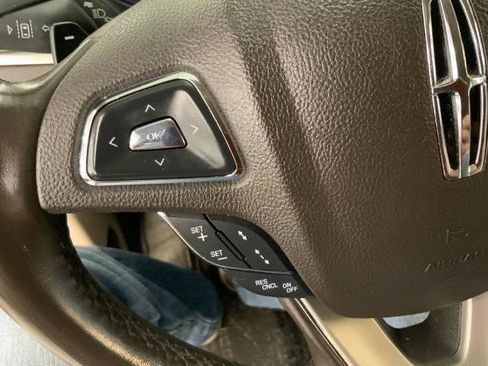 Used 2018 Lincoln MKC Reserve AWD/4WD image 22