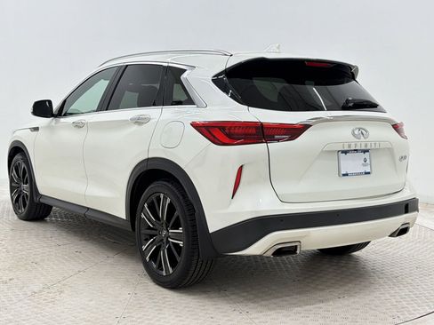 Used 2021 INFINITI QX50 Luxe w/ Appearance Package image 3