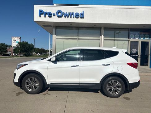 Used 2016 Hyundai Santa Fe Sport FWD image 8