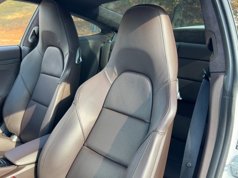 Used 2014 Porsche 911 Turbo S image 24