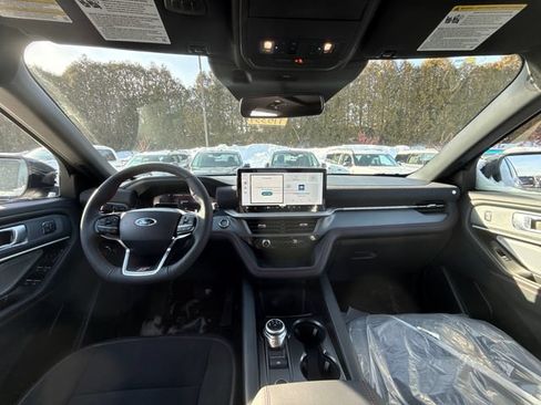 New 2026 Ford Explorer ST w/ Sun And Sound Package AWD/4WD image 21