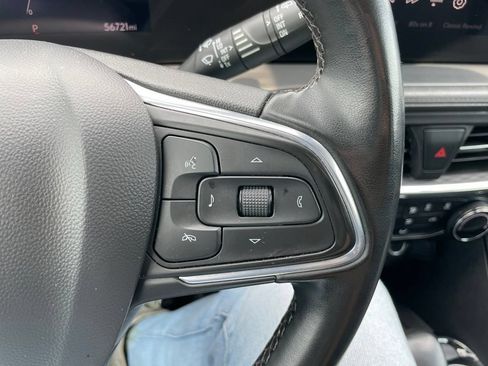 Used 2024 Buick Encore GX Sport Touring FWD image 19
