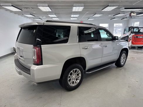 Used 2018 GMC Yukon SLT image 14