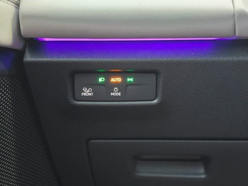 New 2026 Volkswagen Tiguan SEL R-Line image 24