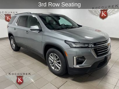 Used 2023 Chevrolet Traverse LT