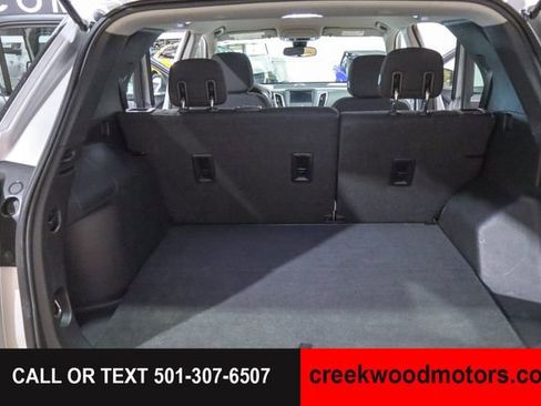 Used 2020 Chevrolet Equinox LT FWD image 42