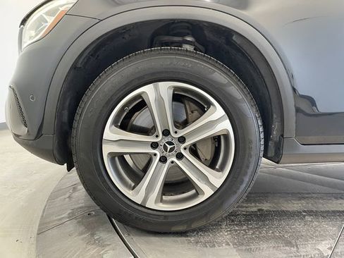 Used 2021 Mercedes-Benz GLC 300 GLC 300 image 10