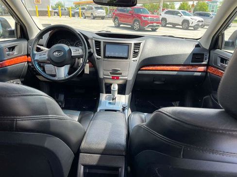 Used 2011 Subaru Outback 3.6R Limited w/ PWR Moonroof Pkg AWD/4WD image 23