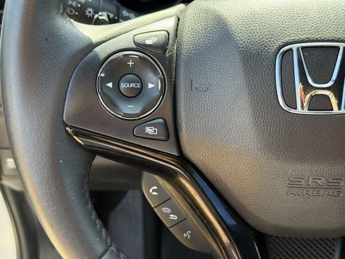 Used 2020 Honda HR-V Sport image 16