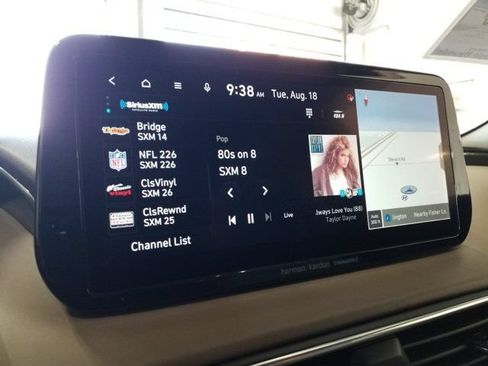 Used 2023 Hyundai Santa Fe Limited AWD/4WD image 6