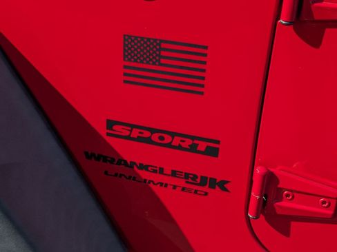 Used 2018 Jeep Wrangler Unlimited Sport S image 21