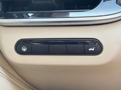 Used 2024 INFINITI QX60 Luxe AWD/4WD image 16