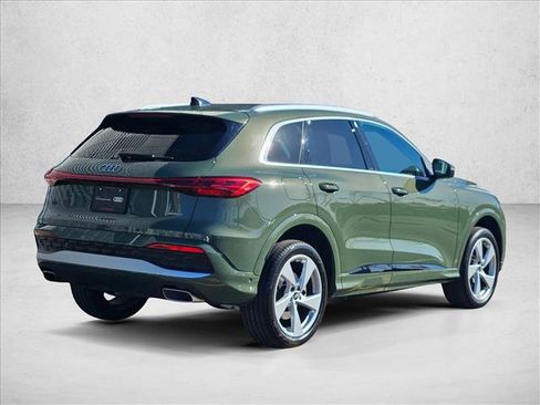 Certified 2025 Audi Q5 Premium Plus w/ Premium Plus image 5