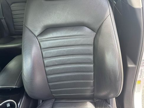 Used 2014 Ford Fusion SE w/ Equipment Group 202A FWD image 30