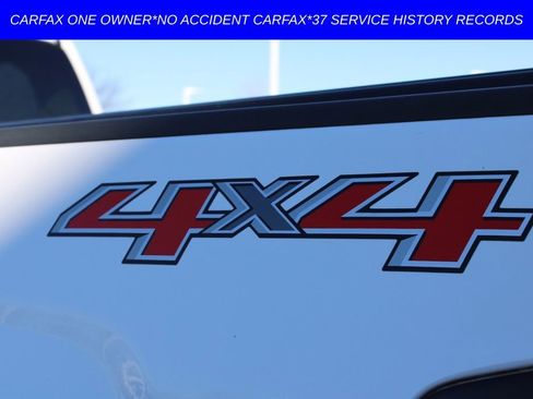 Used 2015 Chevrolet Silverado 2500 High Country w/ Duramax Plus Package image 11