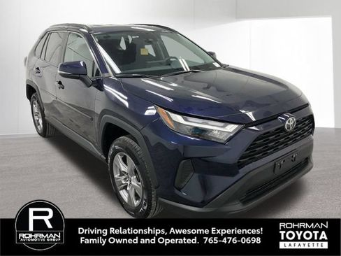 Used 2022 Toyota RAV4 XLE AWD/4WD image 8