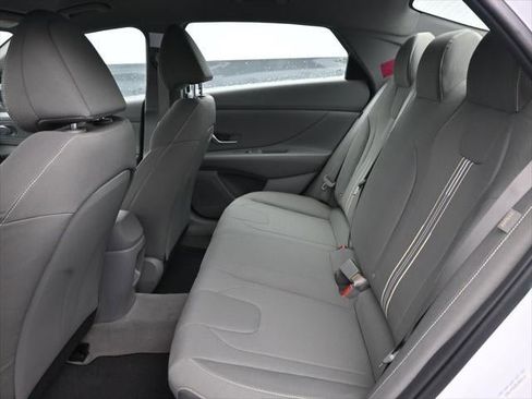 New 2025 Hyundai Elantra Sport image 80